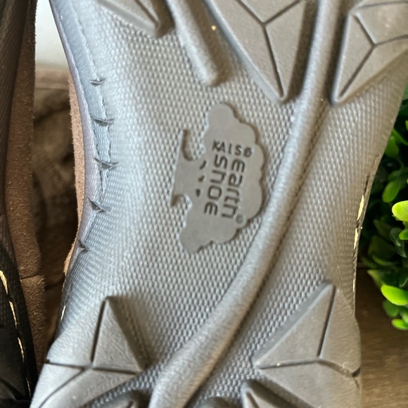 Kalso Earth Shoe Leather Faux Fur Pull On Boots Size 7B Color is Smoke HLF12 - Picture 6 of 15